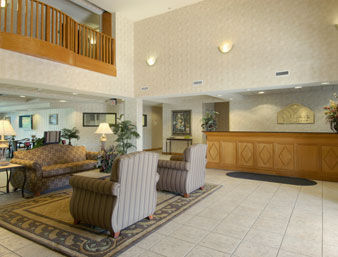 Wingate By Wyndham Birmingham/ Hotel Exterior photo